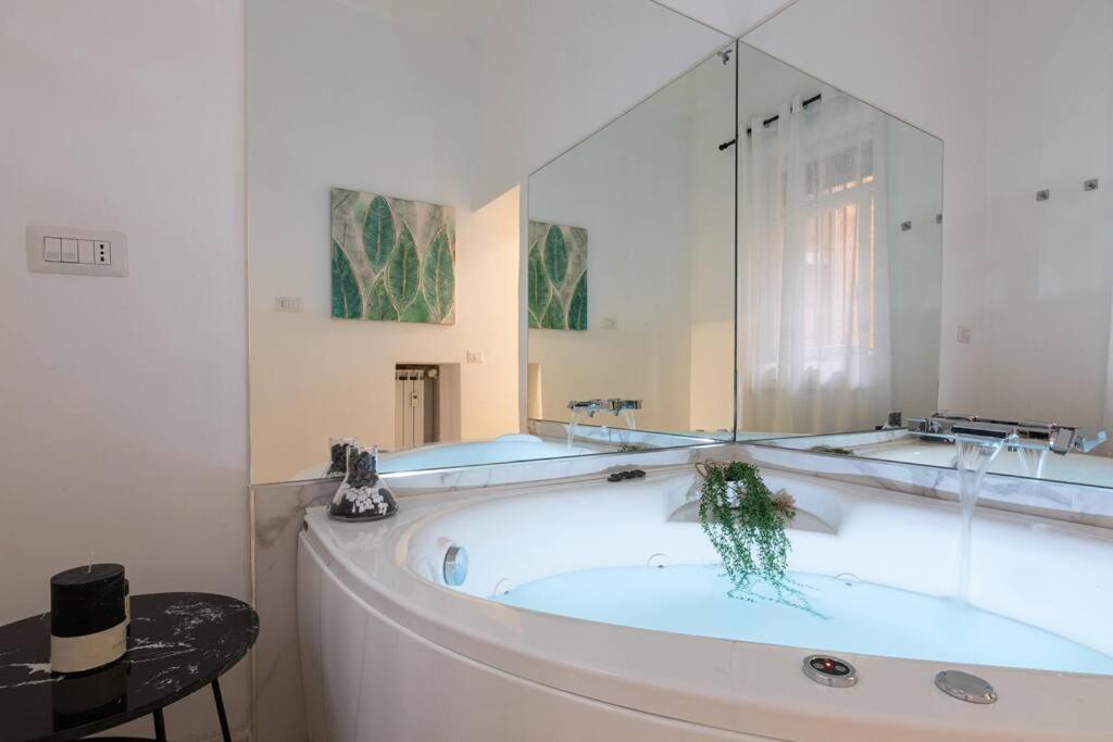 Appartamento Romantic Jacuzzi Trastevere - Topcollection *